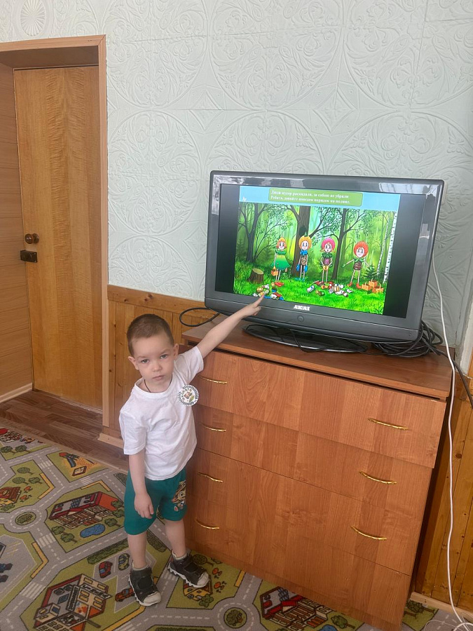 Знакомство со сказочными героями